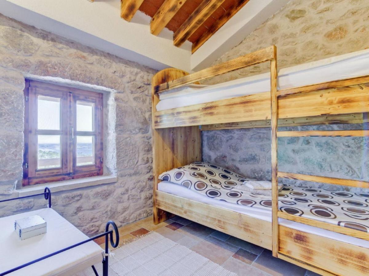 Lovely Holiday Home In Starigrad Ngoại thất bức ảnh