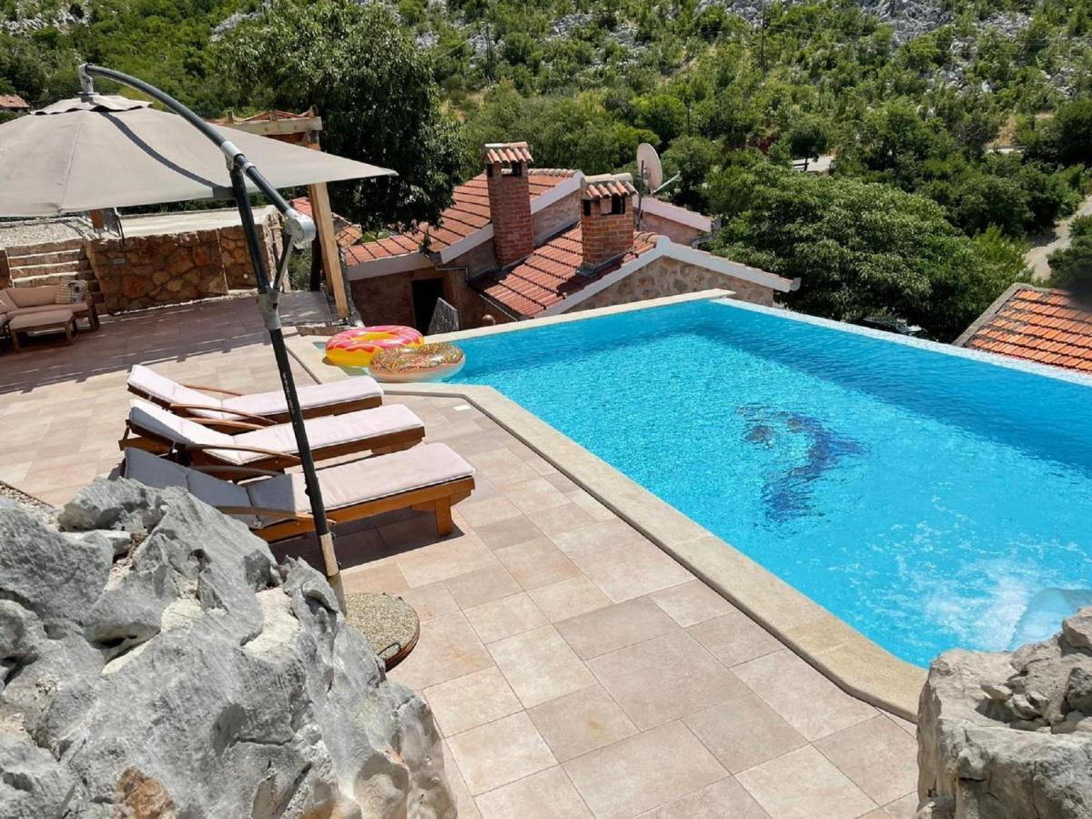 Lovely Holiday Home In Starigrad Ngoại thất bức ảnh